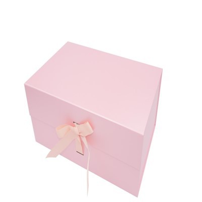 Existe-t-il une boîte de chocolats à la rose contenant des chocolats à l'oran...